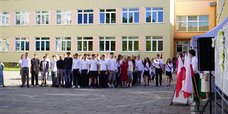 Powiększ grafikę: witajcie-wakacje-705303.jpg