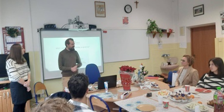 Powiększ grafikę: Wizyta przedstawicieli Ambasady Polskiej w Reykjaviku 