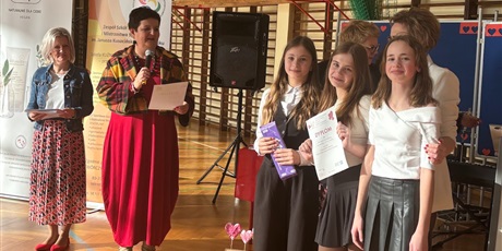 Powiększ grafikę: Wojewódzki Konkurs Miłość w Poezji i Muzyce Różnych Narodów - etap wojewódzki