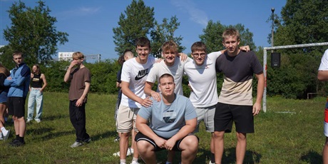 Powiększ grafikę: wybudujmy-razem-stadion-637071.jpg