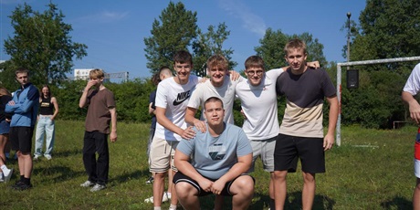 Powiększ grafikę: wybudujmy-razem-stadion-637072.jpg