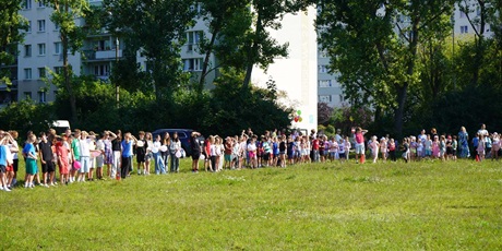 Powiększ grafikę: wybudujmy-razem-stadion-637074.jpg