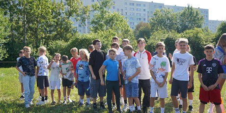 Powiększ grafikę: wybudujmy-razem-stadion-637082.jpg