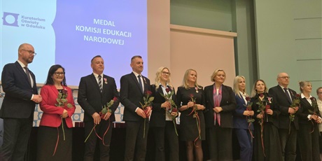 Powiększ grafikę: Wyjątkowe wyróżnienie: Medale KEN dla naszych pedagogów 