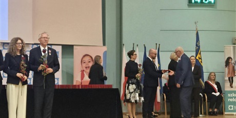 Powiększ grafikę: Wyjątkowe wyróżnienie: Medale KEN dla naszych pedagogów 