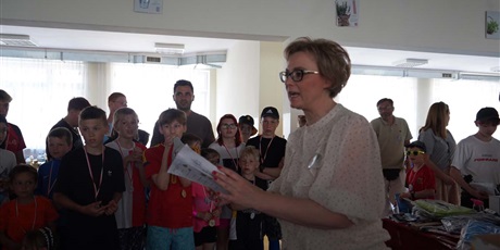 Powiększ grafikę: zaczynamy-miniolimpiade-dzieci-dzieciom-446962.jpg