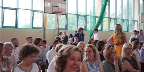 Powiększ grafikę: zakonczenie-roku-szkolnego-454837.jpg