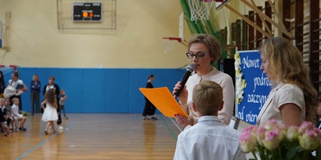 Powiększ grafikę: zakonczenie-roku-szkolnego-454931.jpg