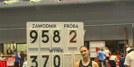 Powiększ grafikę: Złoty medal dla Leny Kaczkowskiej w skoku o tyczce 