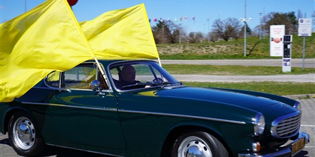 Powiększ grafikę: zolta-moc-nadziei-w-zssims-689674.jpg