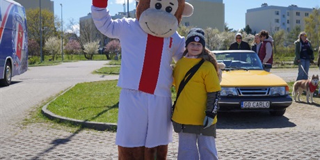 Powiększ grafikę: zolta-moc-nadziei-w-zssims-689675.jpg