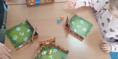 Powiększ grafikę: I etap rozgrywkek Super FarmeraI etap rozgrywkek Super Farmera